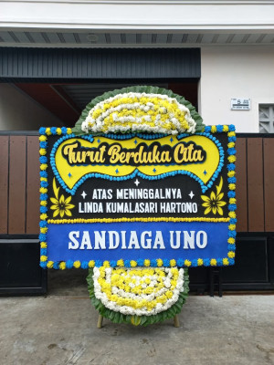 Papan Bunga Duka di Sale